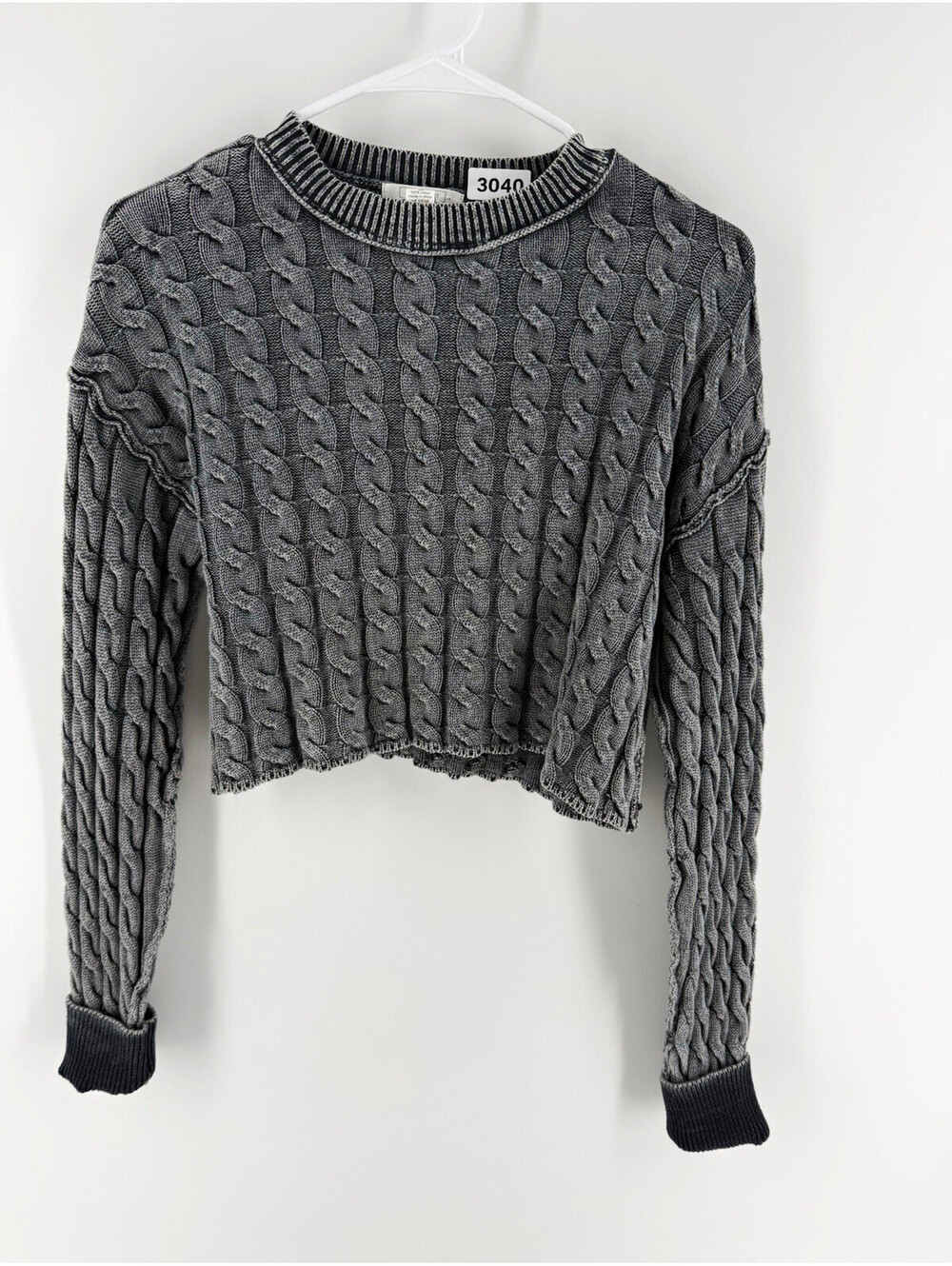 Women’s FULL TILT Gray Cable-Knit Crew Neck Cropped Pullover Sweater XS